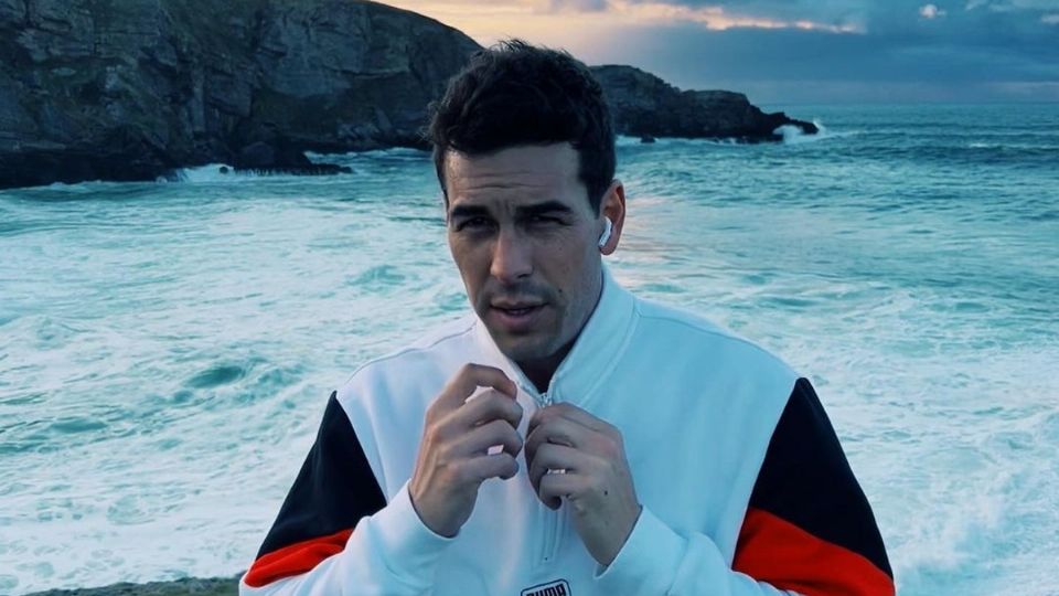 Mario Casas dirigirá su primera película. Fuente: instagram @mario_houses