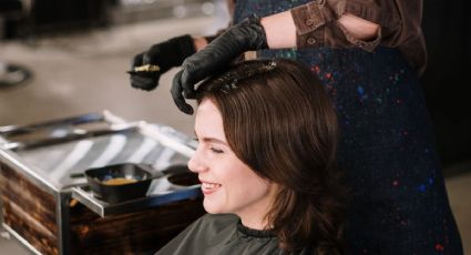 Dile adiós a las canas con estos tintes vegetales que cuidan tu cabello