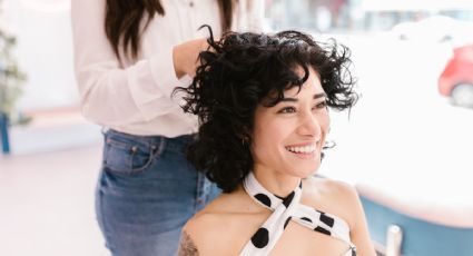 Con romero y clavo de olor, cómo crear un tónico para estimular el crecimiento del cabello