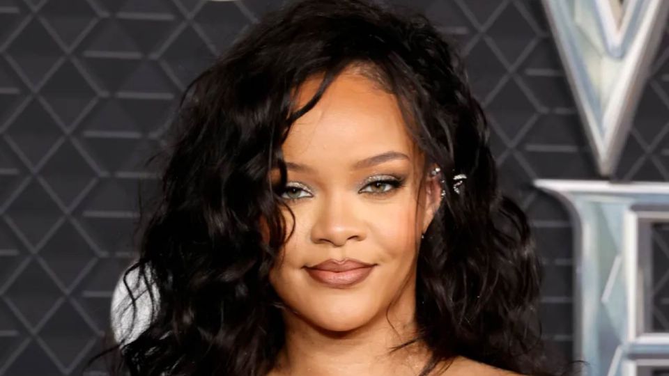 Toma aire antes de ver cómo luce hoy el hijo de Rihanna. Fuente: Pinterest