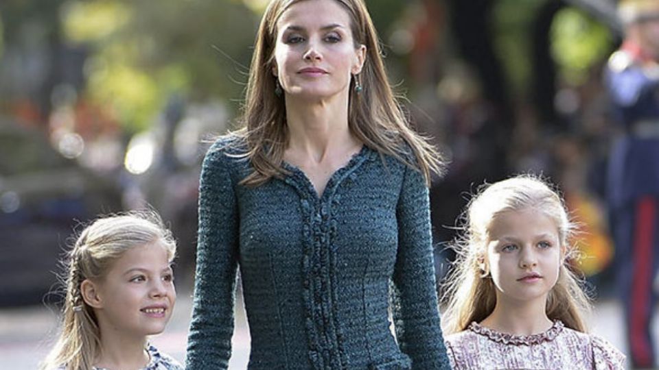 La reina Letizia educa a sus hijas de manera estricta. Fuente: Pinterest