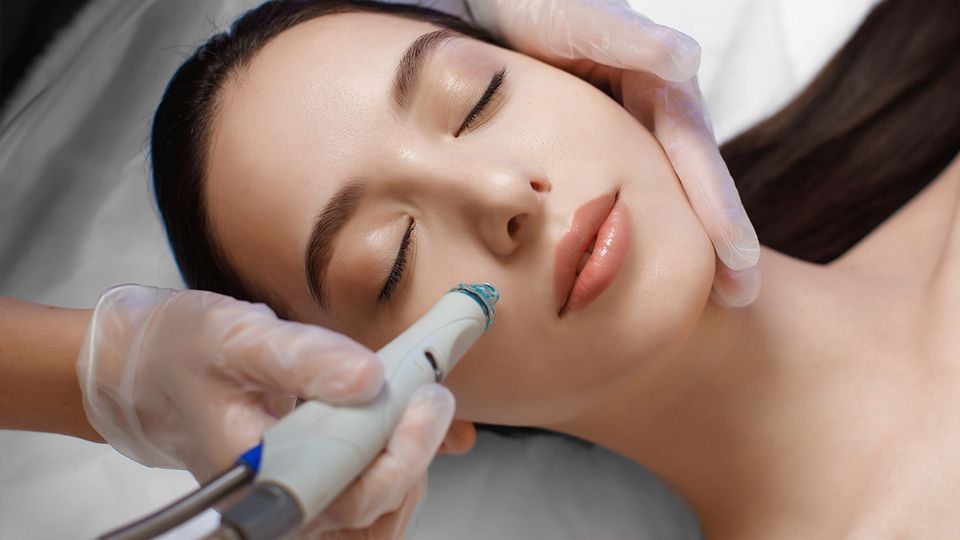 Hydrafacial es una técnica popuylar entre famosos. Fuente: producción Panorama