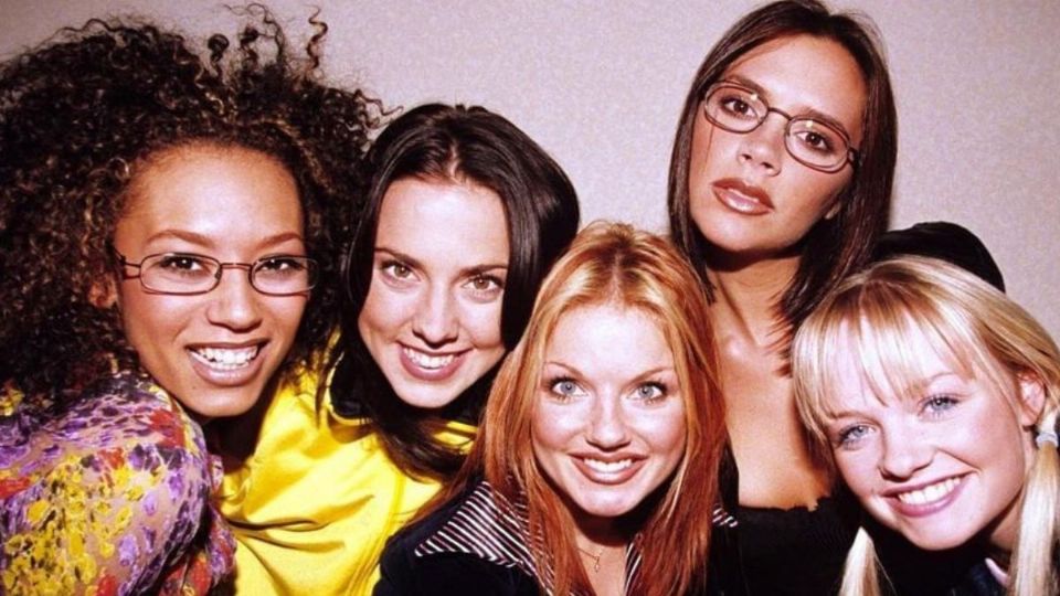 Victoria Beckham se reencuentra con el resto de la Spice Girls. Fuente: Instagram @spicegirls