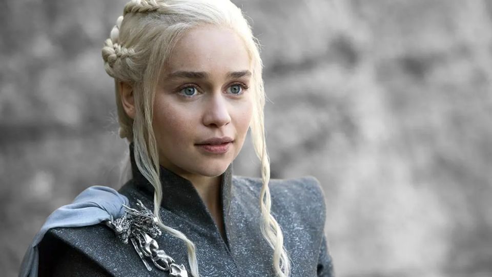 Emilia Clarke tuvo muchas dificultades y salió fortalecida. Fuente: producción Panorama