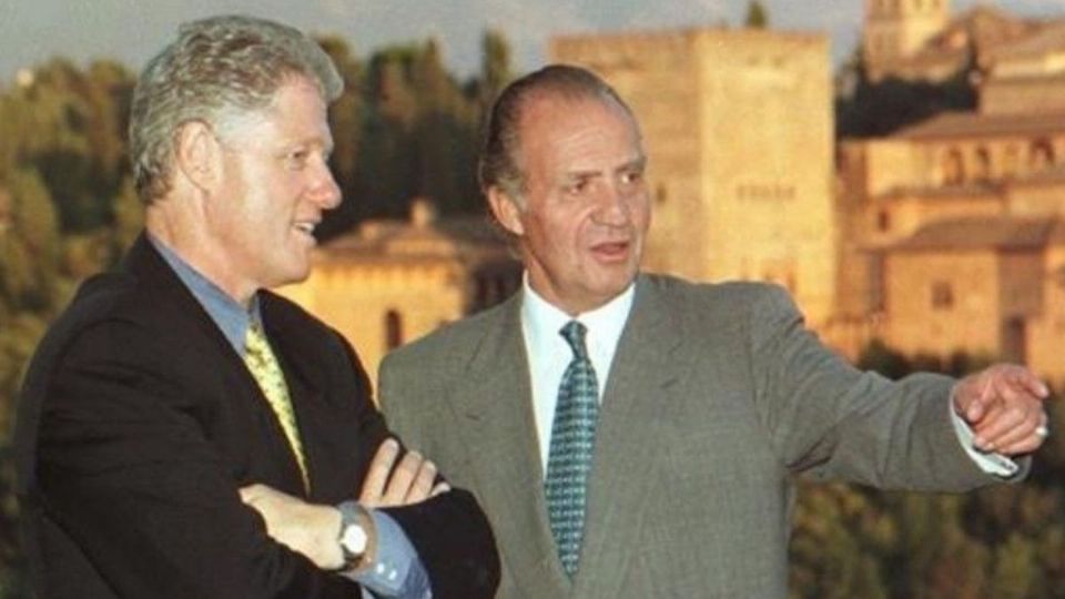 Juan Carlos recibió a Bill Clinton en 1997. Fuente: Twitter @ElPeriodico_Esp