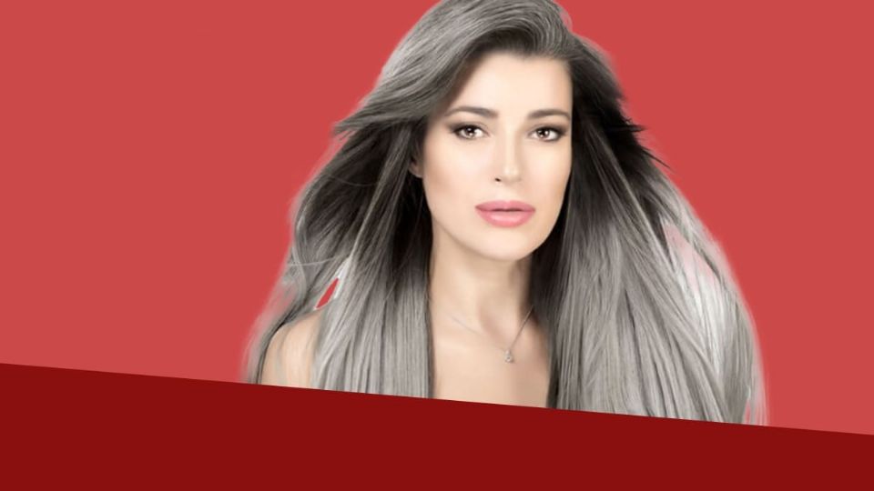 El tinte gris perla es ideal para las mujeres con canas que no reniegan. Fuente: Producción Panorama