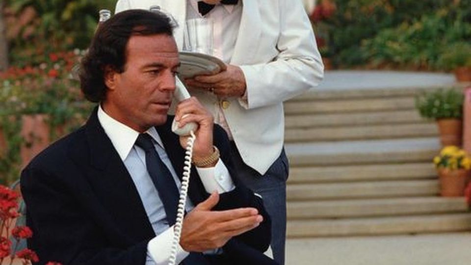 Julio Iglesias y su romance secreto. Fuente: instagram @victoriaiglesiasr