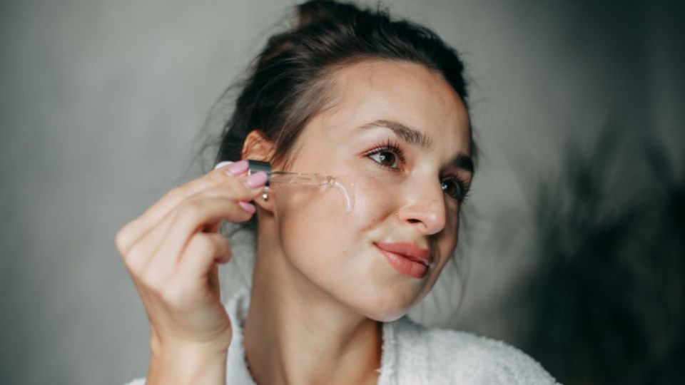 Con 2 ingredientes de tu jardín puedes hacer este colágeno natural para tu piel. Fuente: Getty Images