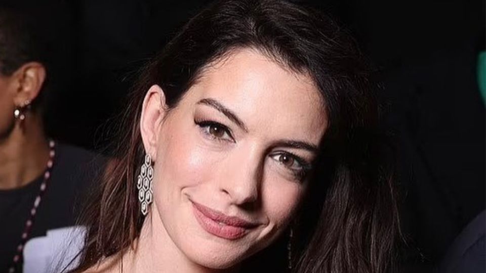 Toma aire antes de ver cómo luce Anne Hathaway a los 40 años. Fuente: Instagram @annehathaway