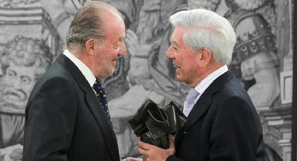 Así es la relación que mantiene el rey emérito Juan Carlos I y el escritor Mario Vargas Llosa