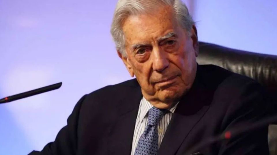 Preocupa el estado de salud de Mario Vargas Llosa. Fuente: Pinterest