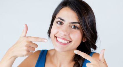 4 remedios naturales para blanquear tus dientes (y tener una sonrisa soñada)