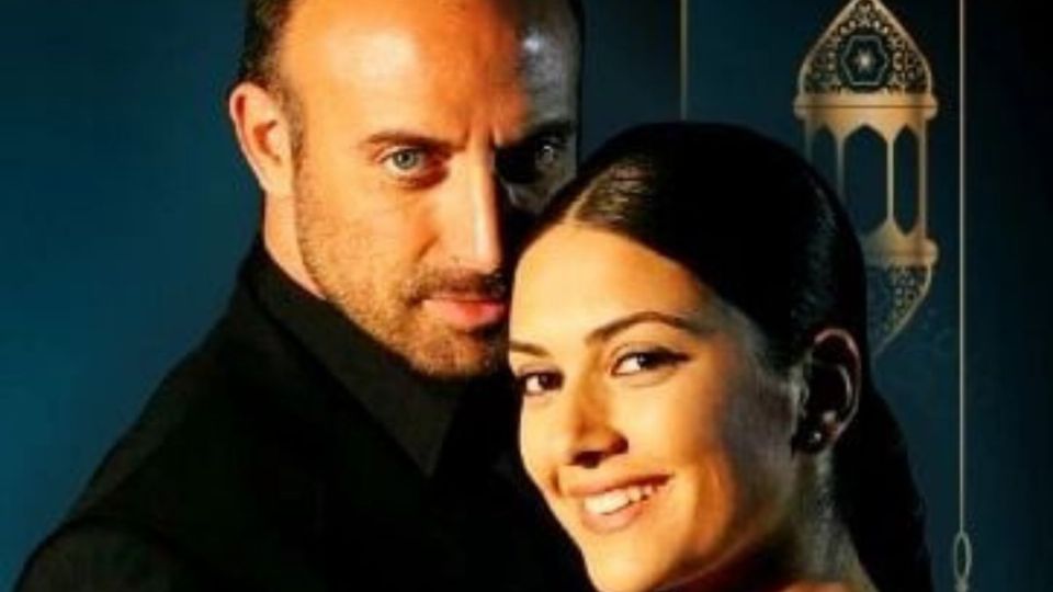 Halit Ergenç y Bergüzar Korel, protagonistas de 'Las mil y una noche'.