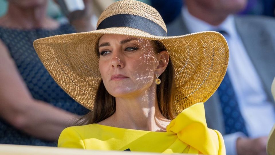 Se filtró el look que usará Kate Middleton en la coronación de su suegro, el rey Carlos III. Fuente: Getty Images