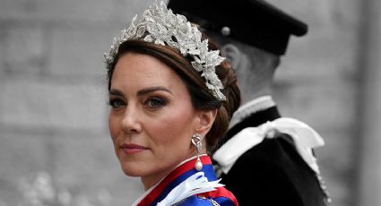 El misterio detrás del collar Festoon: ¿Por qué Kate Middleton no lo usó en la coronación pero sí en las fotos oficiales?