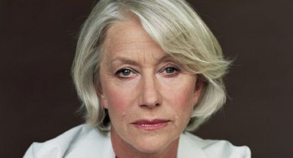 Helen Mirren sabe llevar las canas con degradado de raíces blancas y puntas en matices ultramar