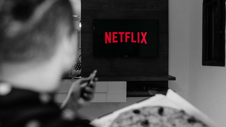 El estreno turco de Netflix que dura 99 minutos con una actriz de la telenovela ‘Madre’. Fuente: Producción Panorama España/Shutterstock.