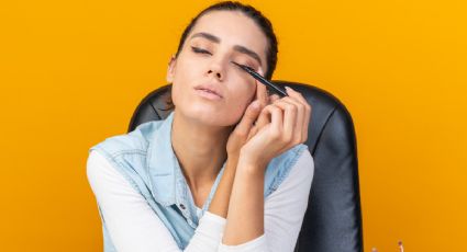 Eyeliner transparente: la solución en makeup para alargar la mirada