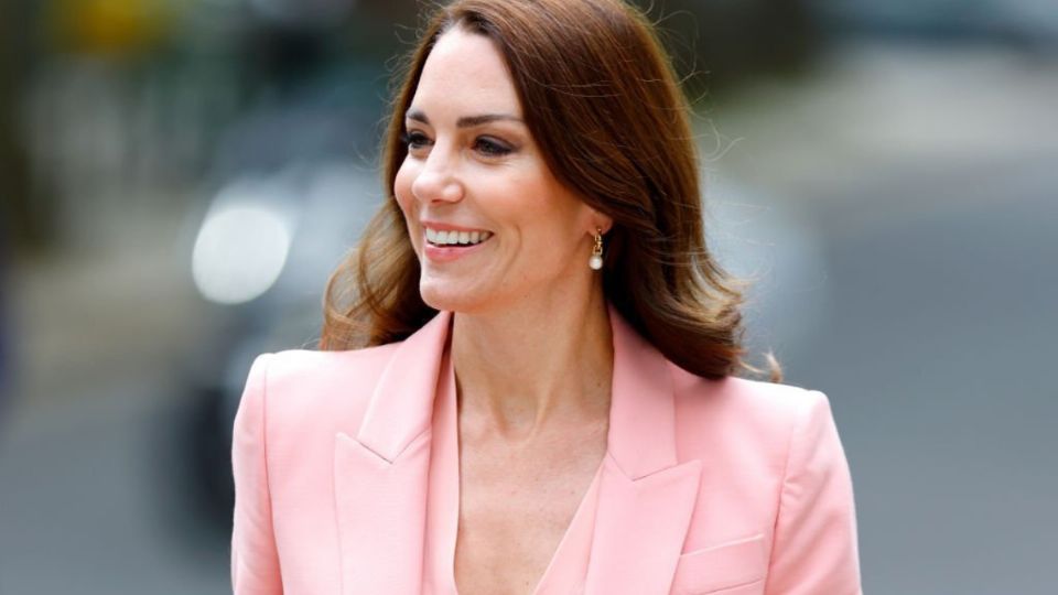 Este es EL bolso que Kate Middleton tiene en 11 colores diferentes. Fuente: Getty Images