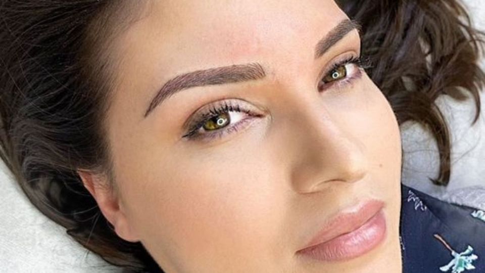 Latin brows, un método para tus cejas perfectas. Fuente: instagram @beautyinkbyr.