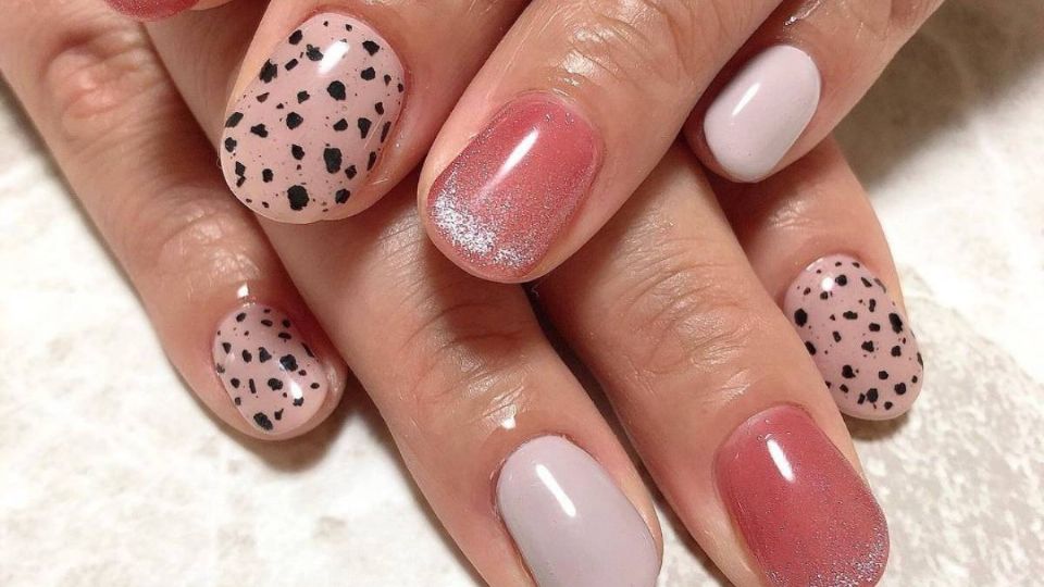 Manicura: el diseño de uñas que es furor. Fuente: instagram @htm921212