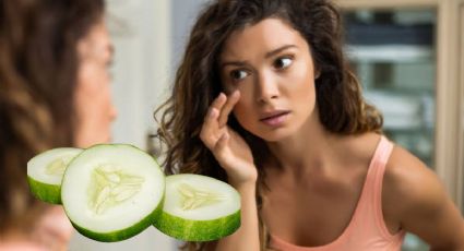 Así debes preparar esta combinación de pepino y hielo para borrar bolsas de los ojos