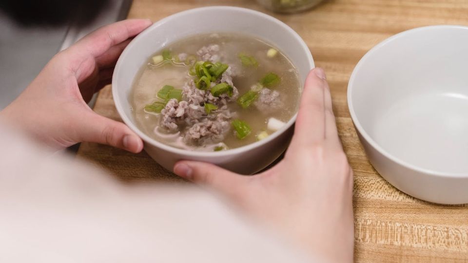 Haz este caldo de huesos con colágeno puro.