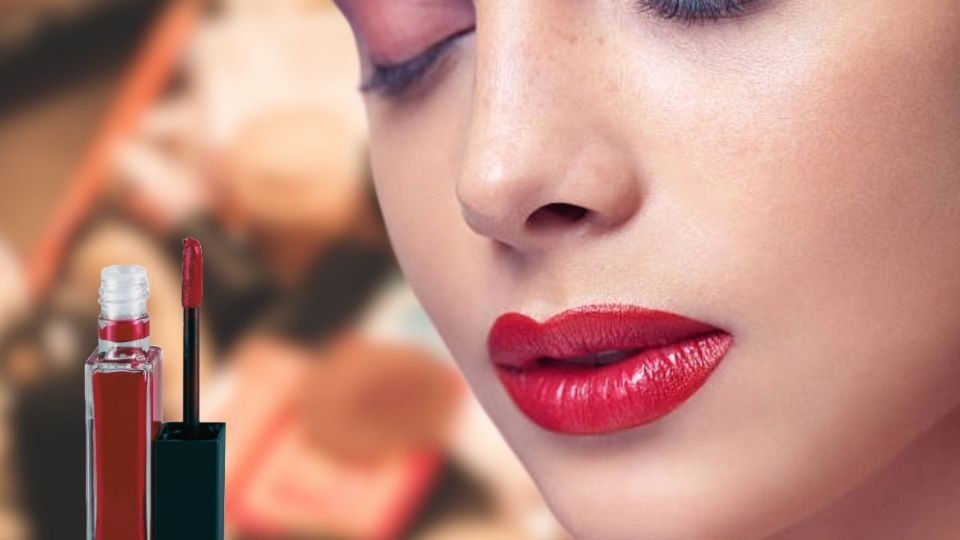 Este labial proporciona un efecto de labios con relleno. Fuente: producción Panorama España