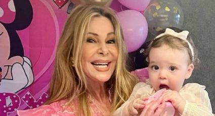 Ana Obregon, feliz y emocionada, celebra el primer cumpleaños de Anita