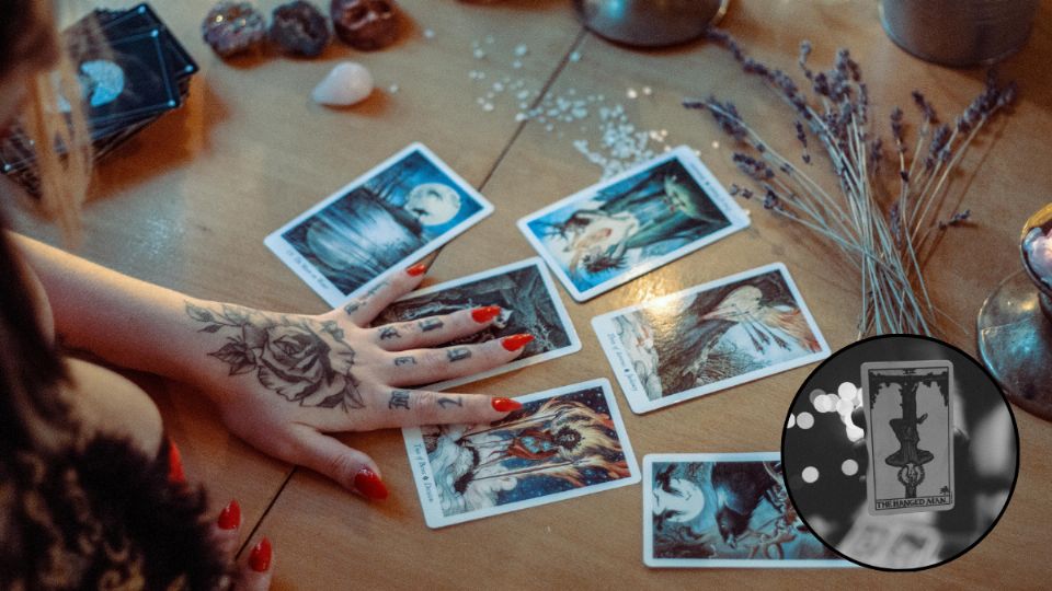 Tarot. Fuente: Pexels / Alina Vilchenko