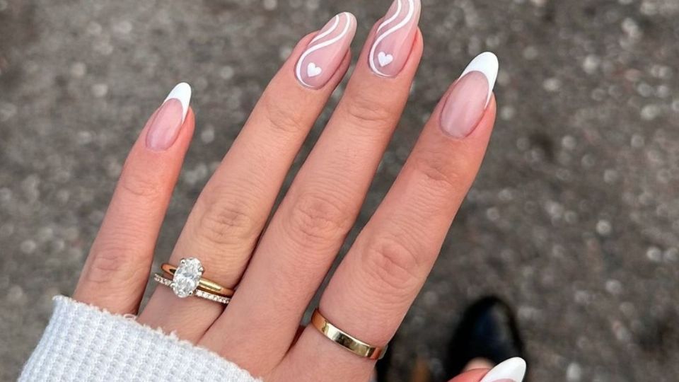 Estos son los mejores diseños de uñas en color blanco. Foto: Instagram @heluviee