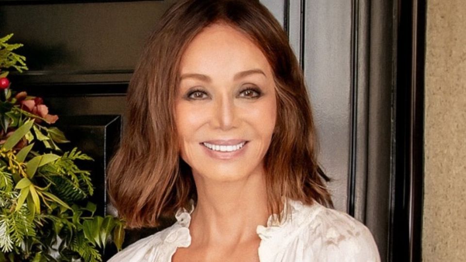  Isabel Preysler muestra como tener una piel radiante a los 73. Foto: Instagram @isabelpreysler.