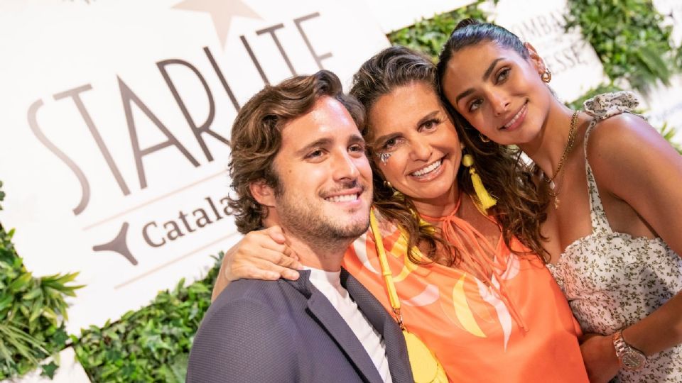 Diego Boneta, Sandra García-Sanjuán y Renata Notni