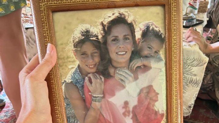 Las hijas de Sandra Domecq, ex mujer de Bertín Osborne, recuerdan a su madre con un emotivo homenaje